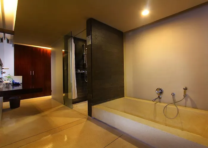 リゾート The Oasis Benoa Bali ヌサドゥア