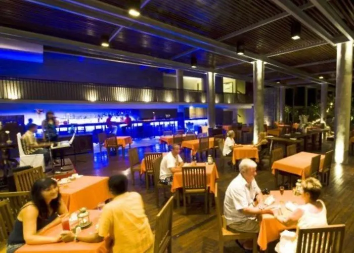リゾート The Oasis Benoa Bali