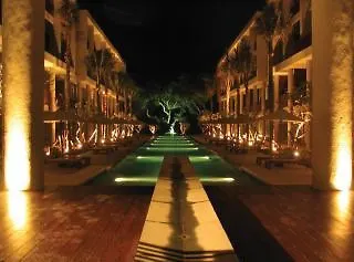 The Oasis Benoa Bali ヌサドゥア